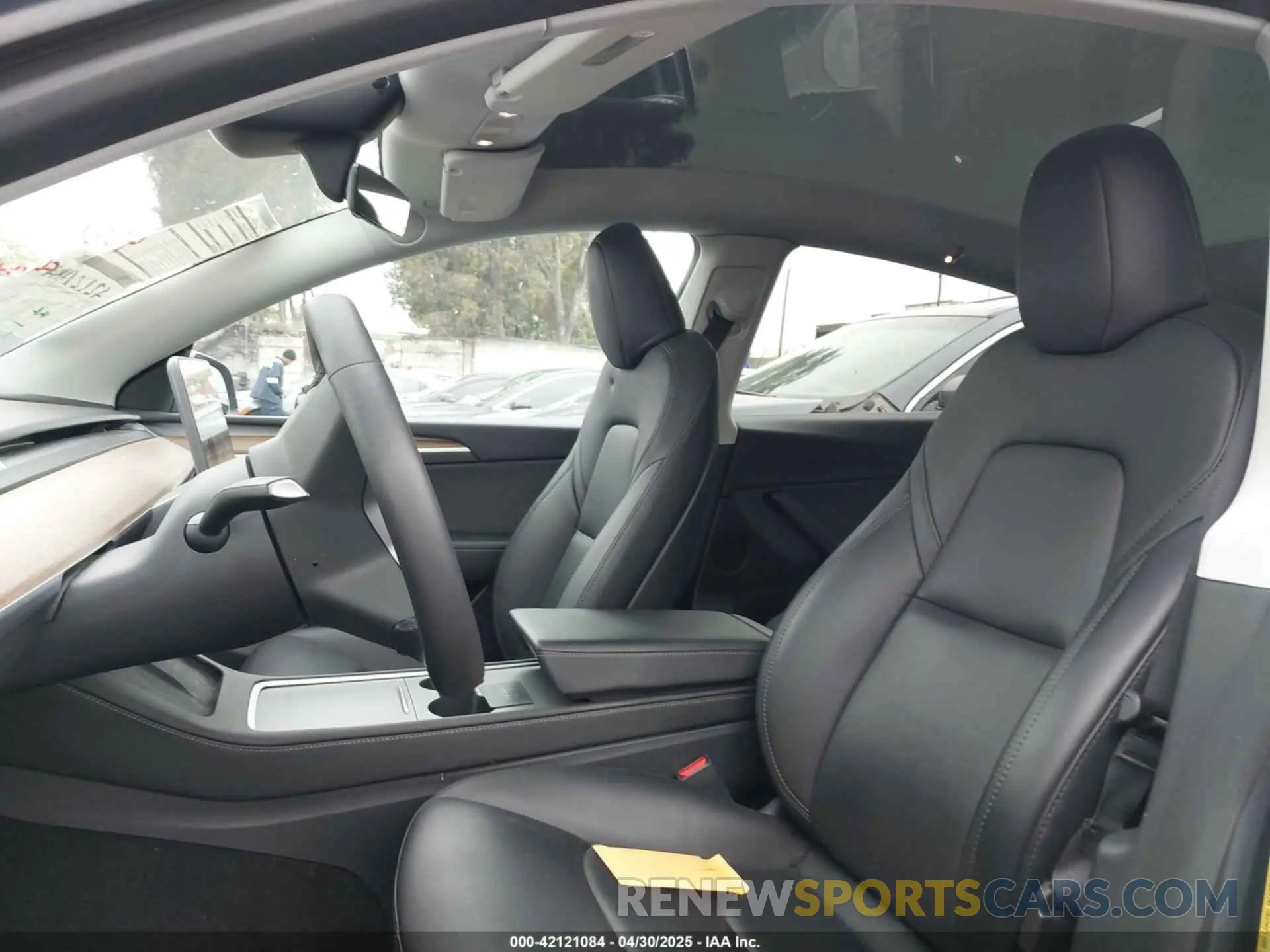 23 Photograph of a damaged car 7SAYGDED3PF962583 TESLA MODEL Y 2023