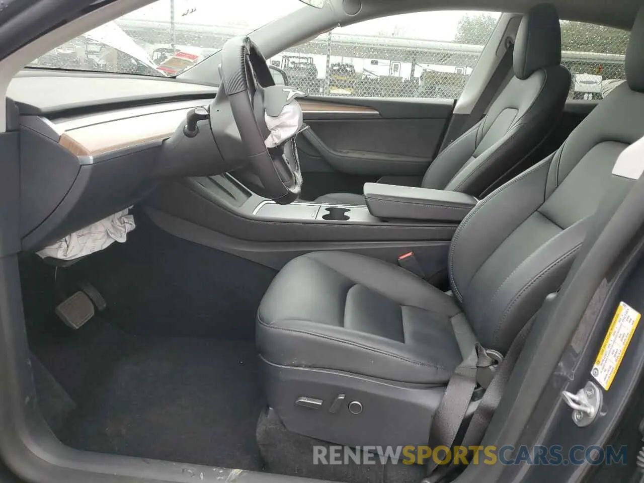 7 Photograph of a damaged car 7SAYGDED5PF949477 TESLA MODEL Y 2023