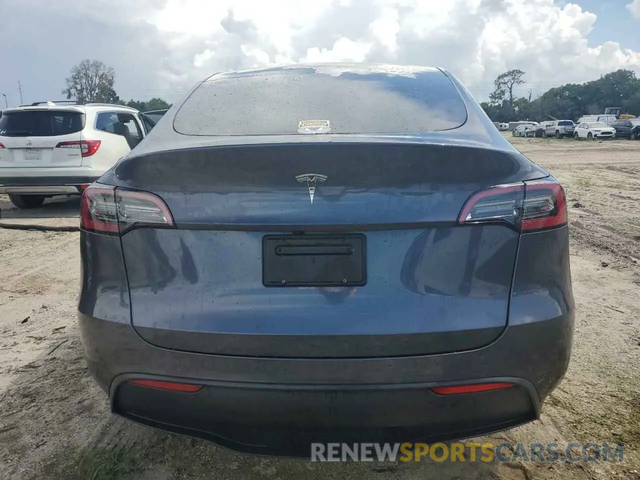 6 Photograph of a damaged car 7SAYGDED6PF965218 TESLA MODEL Y 2023