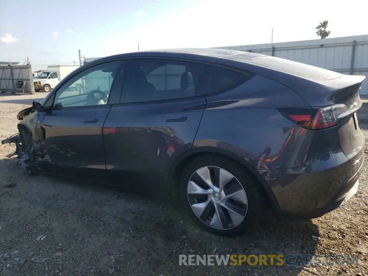 2 Фотография поврежденного автомобиля 7SAYGDED8PF958836 TESLA MODEL Y 2023