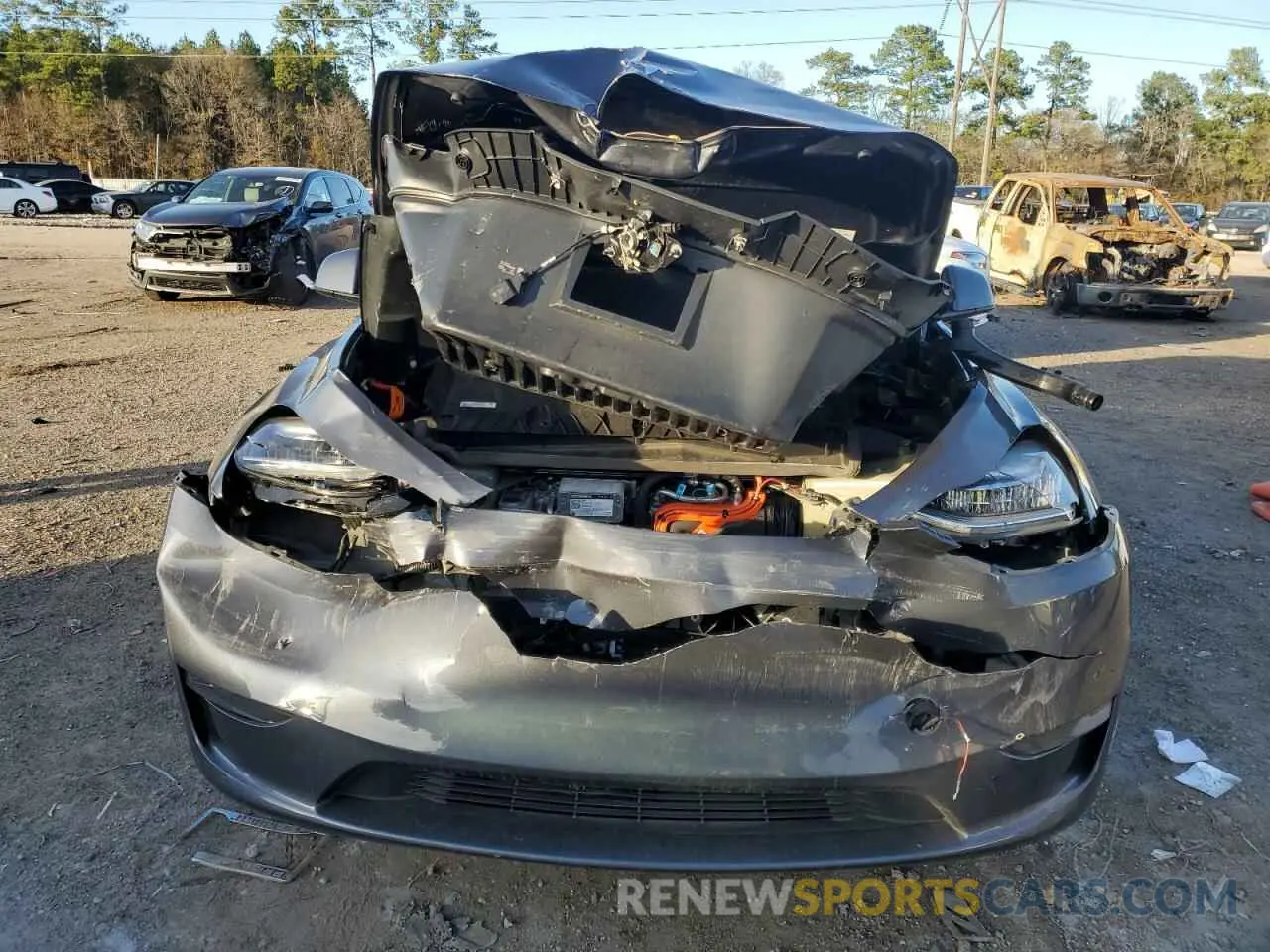 5 Photograph of a damaged car 7SAYGDEE0PA032369 TESLA MODEL Y 2023