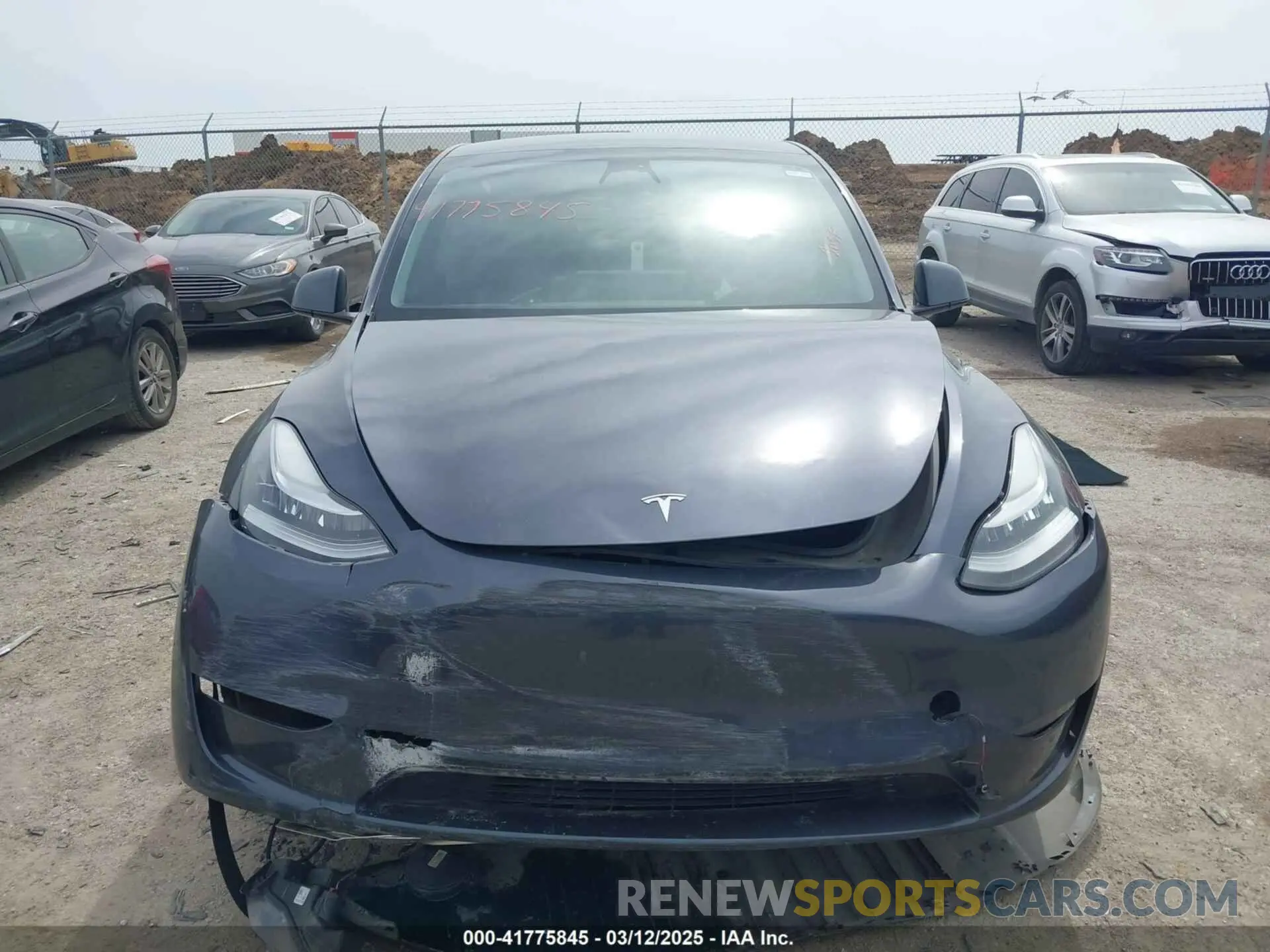 11 Photograph of a damaged car 7SAYGDEE0PA036048 TESLA MODEL Y 2023