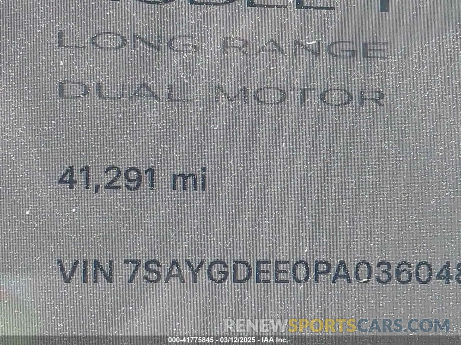 14 Photograph of a damaged car 7SAYGDEE0PA036048 TESLA MODEL Y 2023