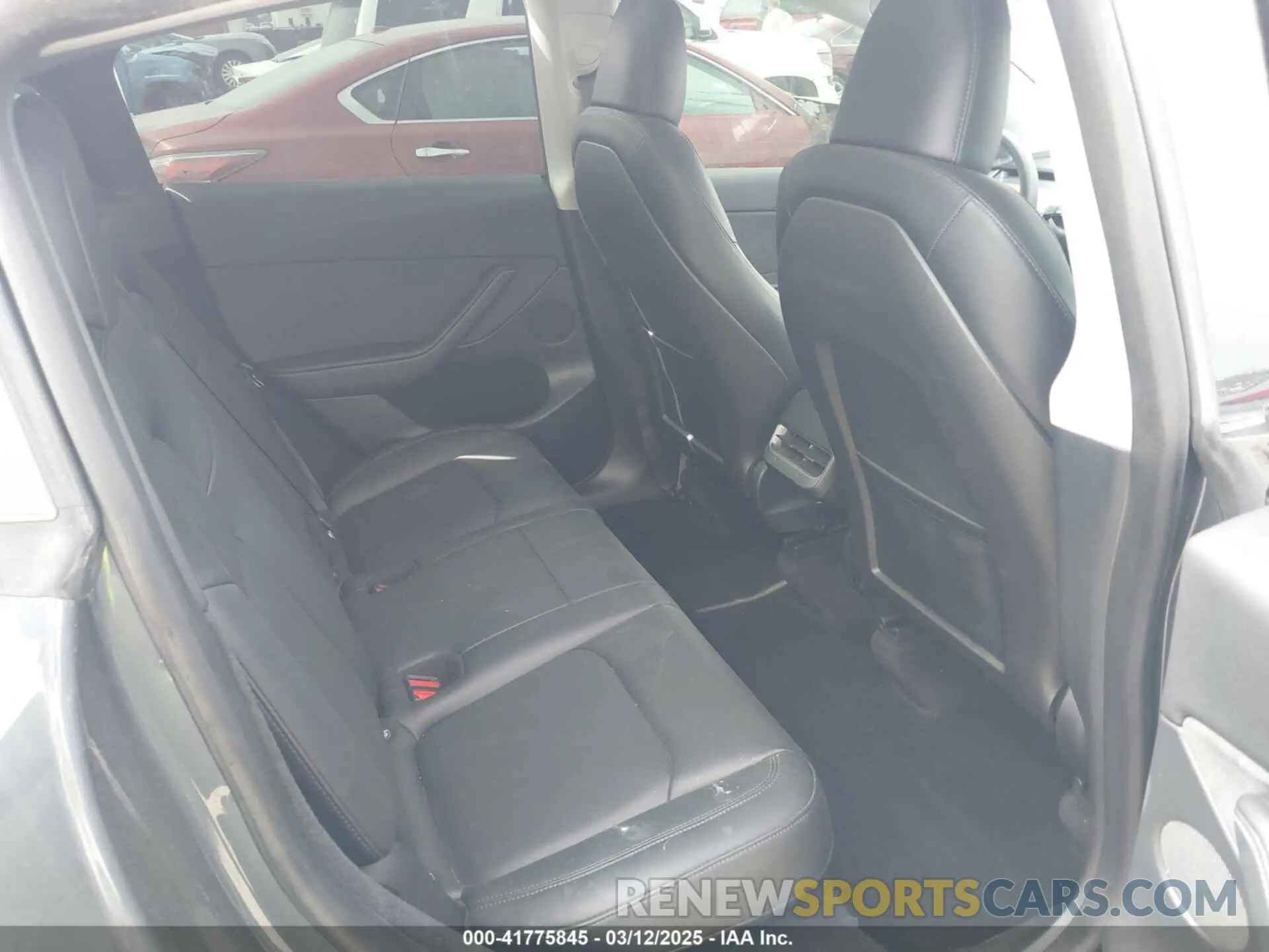 8 Photograph of a damaged car 7SAYGDEE0PA036048 TESLA MODEL Y 2023