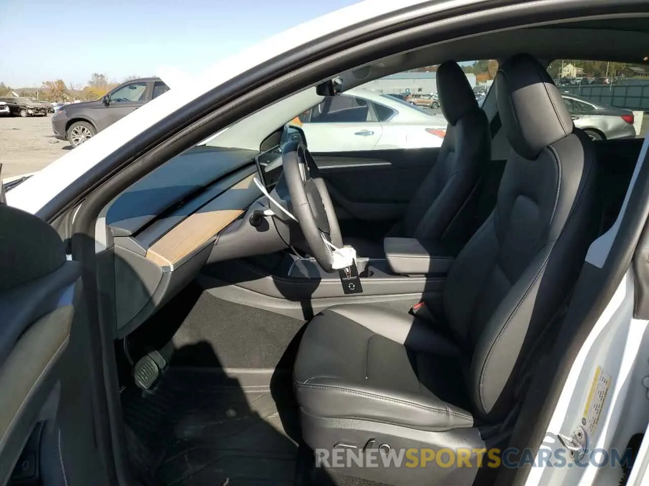 7 Photograph of a damaged car 7SAYGDEE0PA051858 TESLA MODEL Y 2023