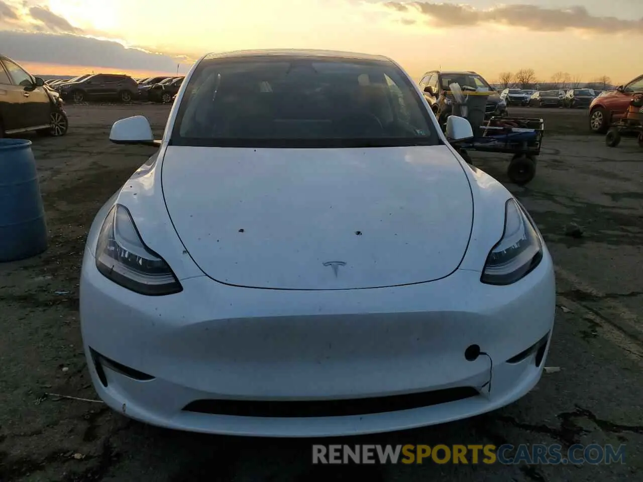 5 Фотография поврежденного автомобиля 7SAYGDEE0PA056087 TESLA MODEL Y 2023