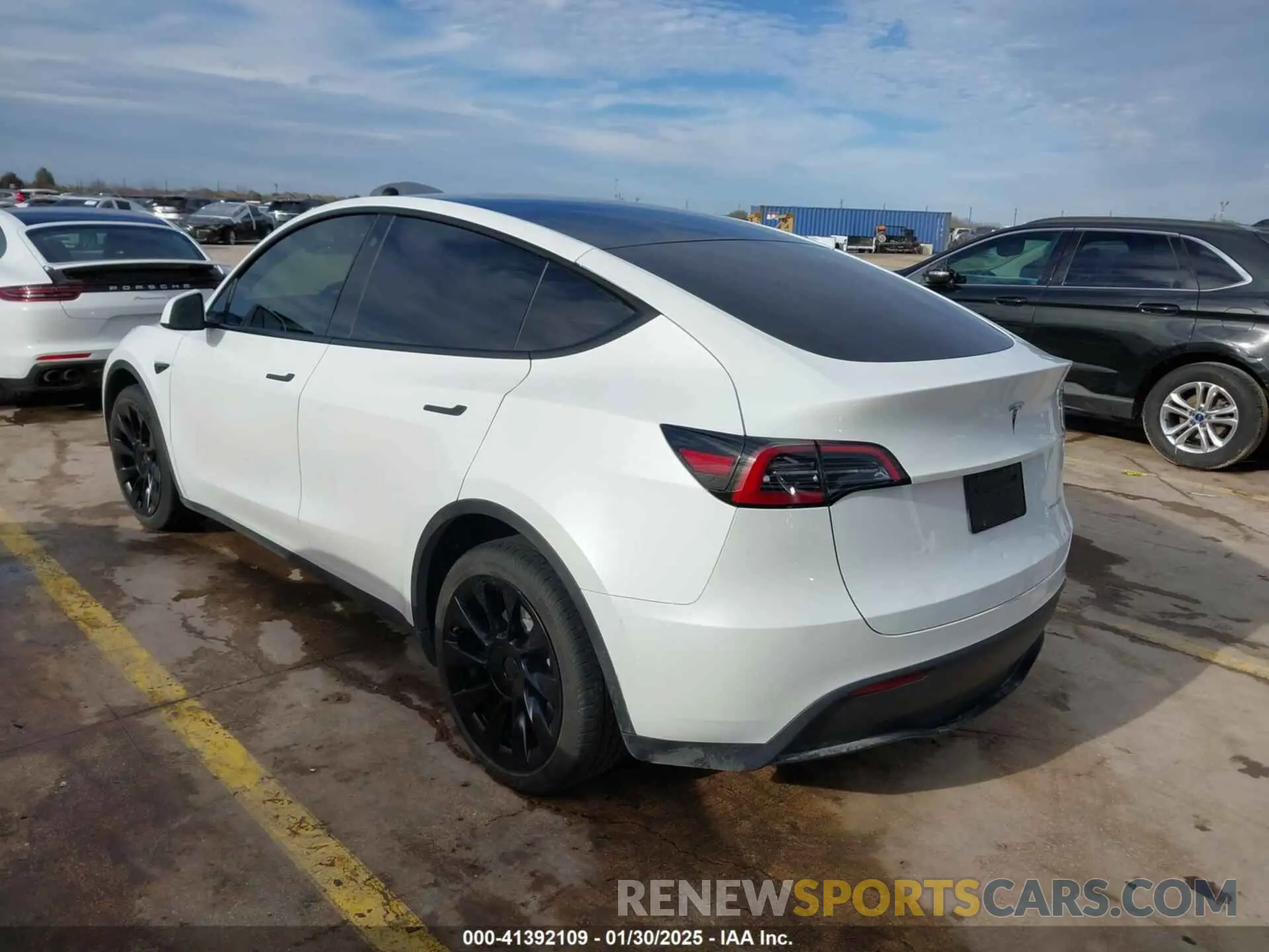 3 Фотография поврежденного автомобиля 7SAYGDEE0PA070121 TESLA MODEL Y 2023