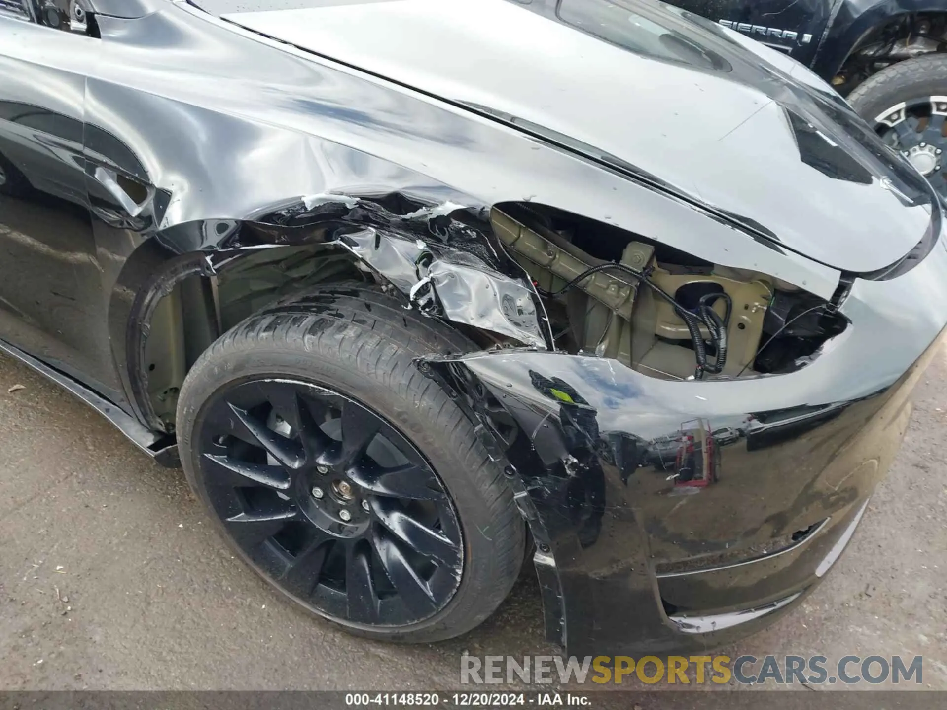 6 Photograph of a damaged car 7SAYGDEE0PA098842 TESLA MODEL Y 2023