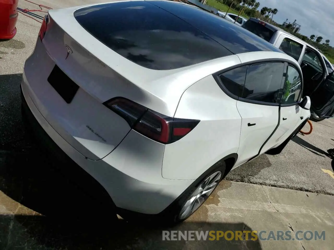 3 Фотография поврежденного автомобиля 7SAYGDEE0PA099585 TESLA MODEL Y 2023