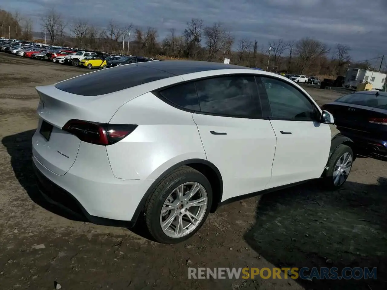 3 Photograph of a damaged car 7SAYGDEE0PA103103 TESLA MODEL Y 2023
