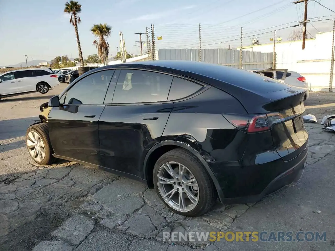 2 Фотография поврежденного автомобиля 7SAYGDEE0PA114201 TESLA MODEL Y 2023