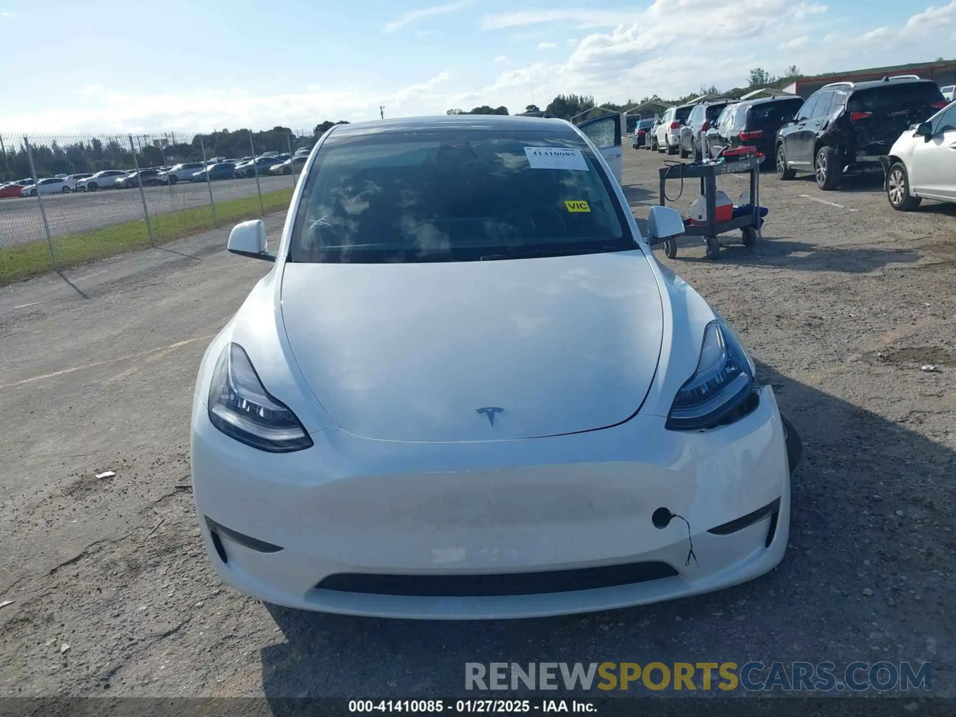 11 Фотография поврежденного автомобиля 7SAYGDEE0PA128888 TESLA MODEL Y 2023