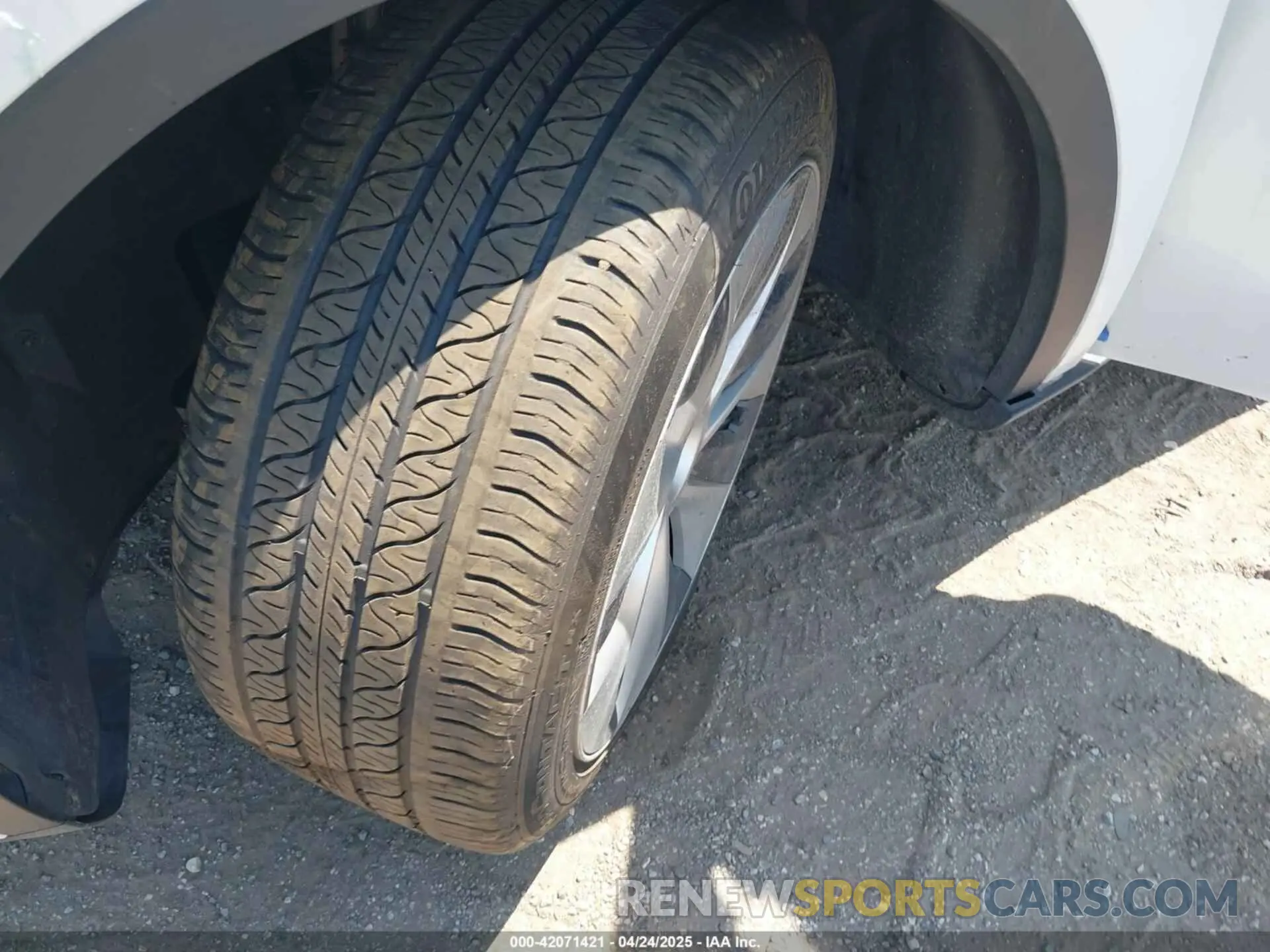 11 Фотография поврежденного автомобиля 7SAYGDEE0PA130057 TESLA MODEL Y 2023