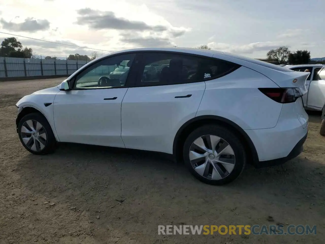 2 Photograph of a damaged car 7SAYGDEE0PA140622 TESLA MODEL Y 2023