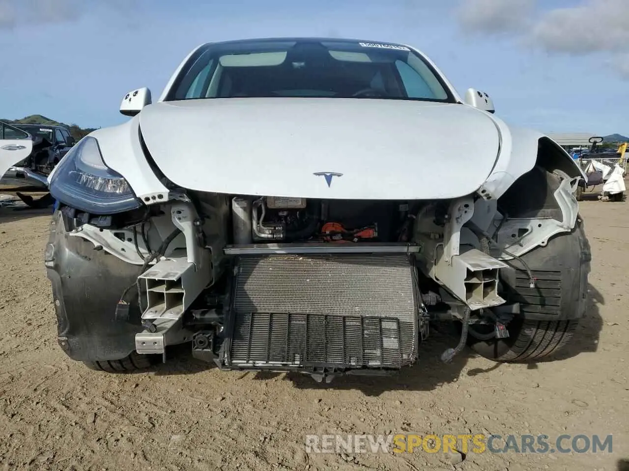 5 Photograph of a damaged car 7SAYGDEE0PA140622 TESLA MODEL Y 2023