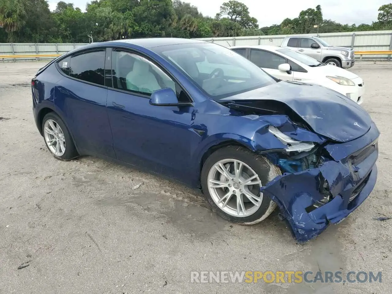4 Фотография поврежденного автомобиля 7SAYGDEE0PA153144 TESLA MODEL Y 2023