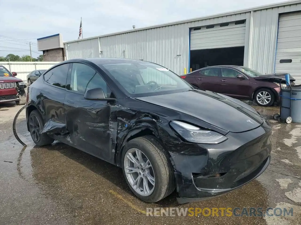 4 Photograph of a damaged car 7SAYGDEE0PA163494 TESLA MODEL Y 2023