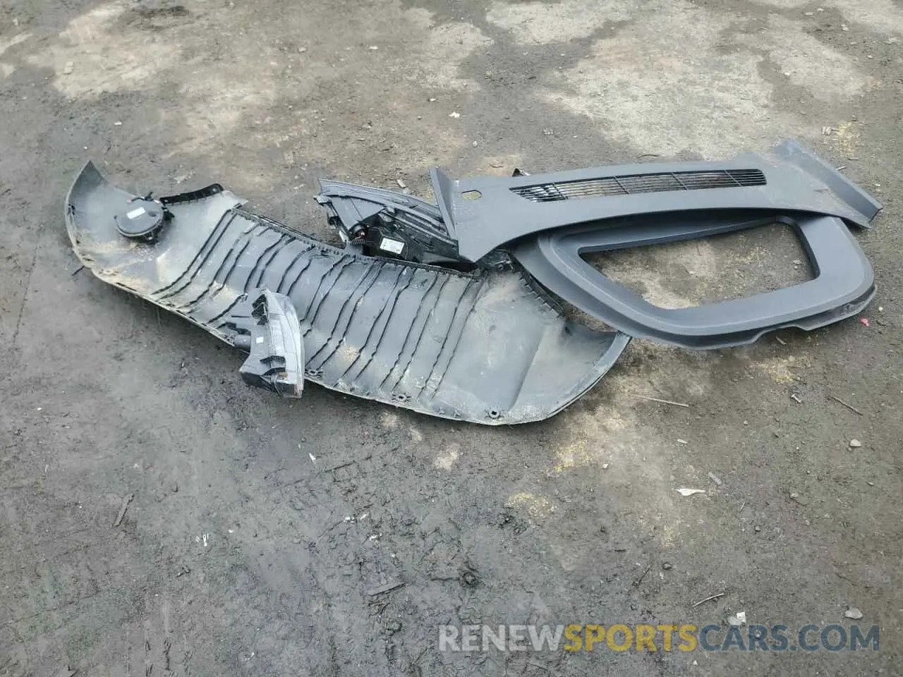 13 Photograph of a damaged car 7SAYGDEE0PA175032 TESLA MODEL Y 2023