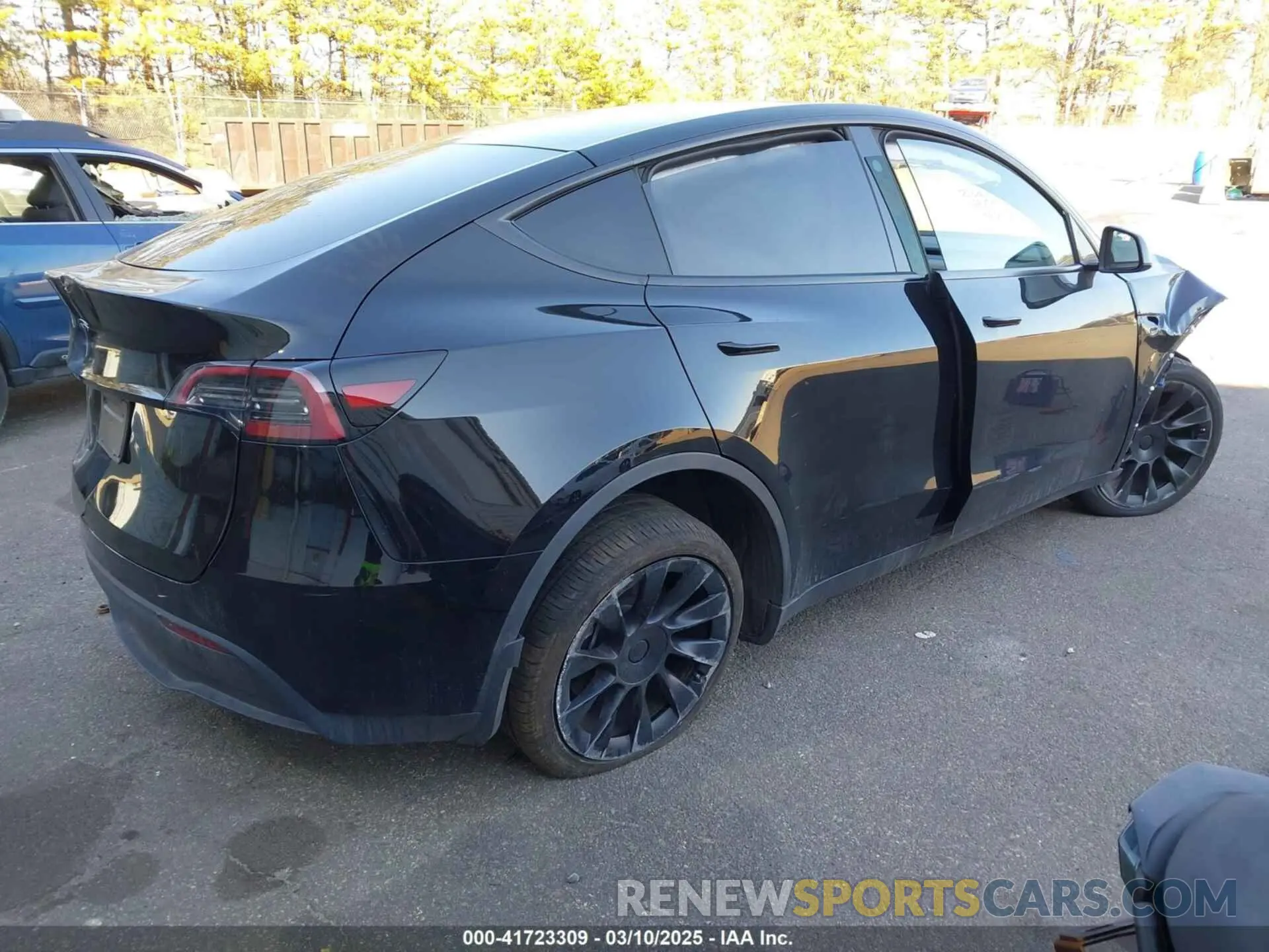 4 Фотография поврежденного автомобиля 7SAYGDEE0PA178691 TESLA MODEL Y 2023