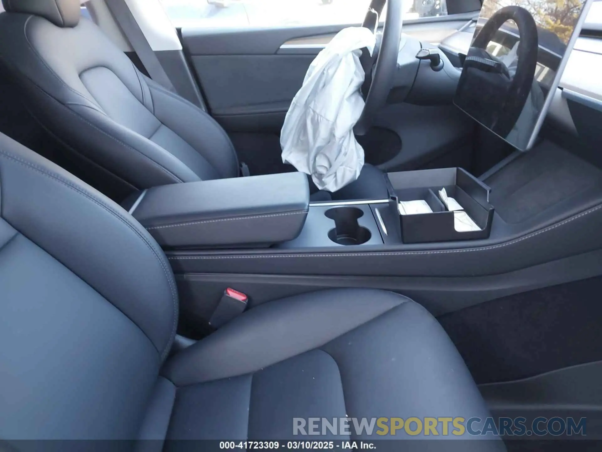 5 Фотография поврежденного автомобиля 7SAYGDEE0PA178691 TESLA MODEL Y 2023
