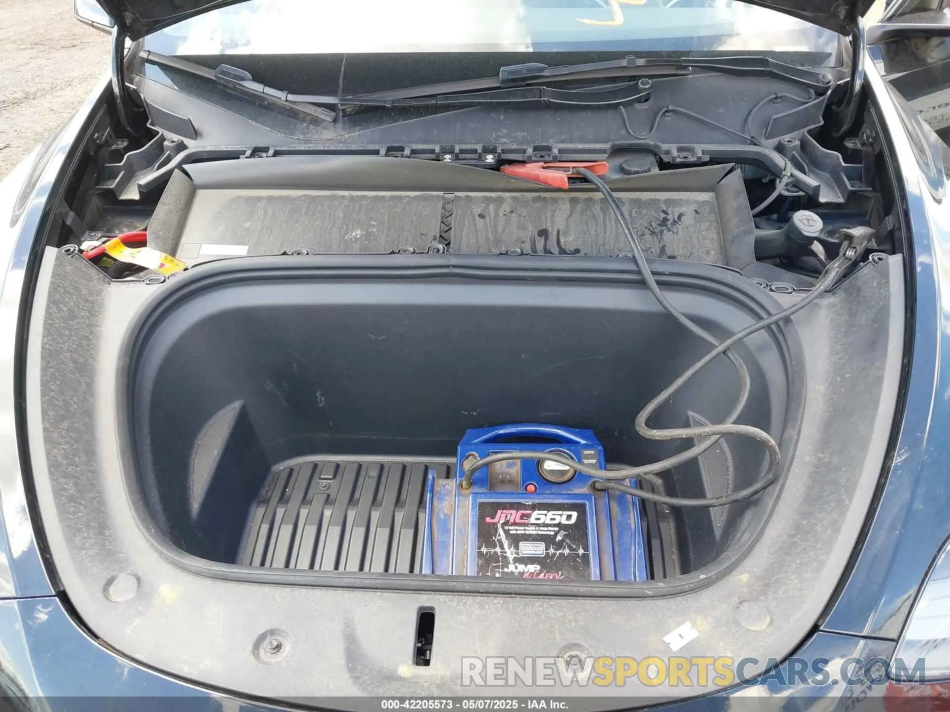 10 Photograph of a damaged car 7SAYGDEE0PA183891 TESLA MODEL Y 2023