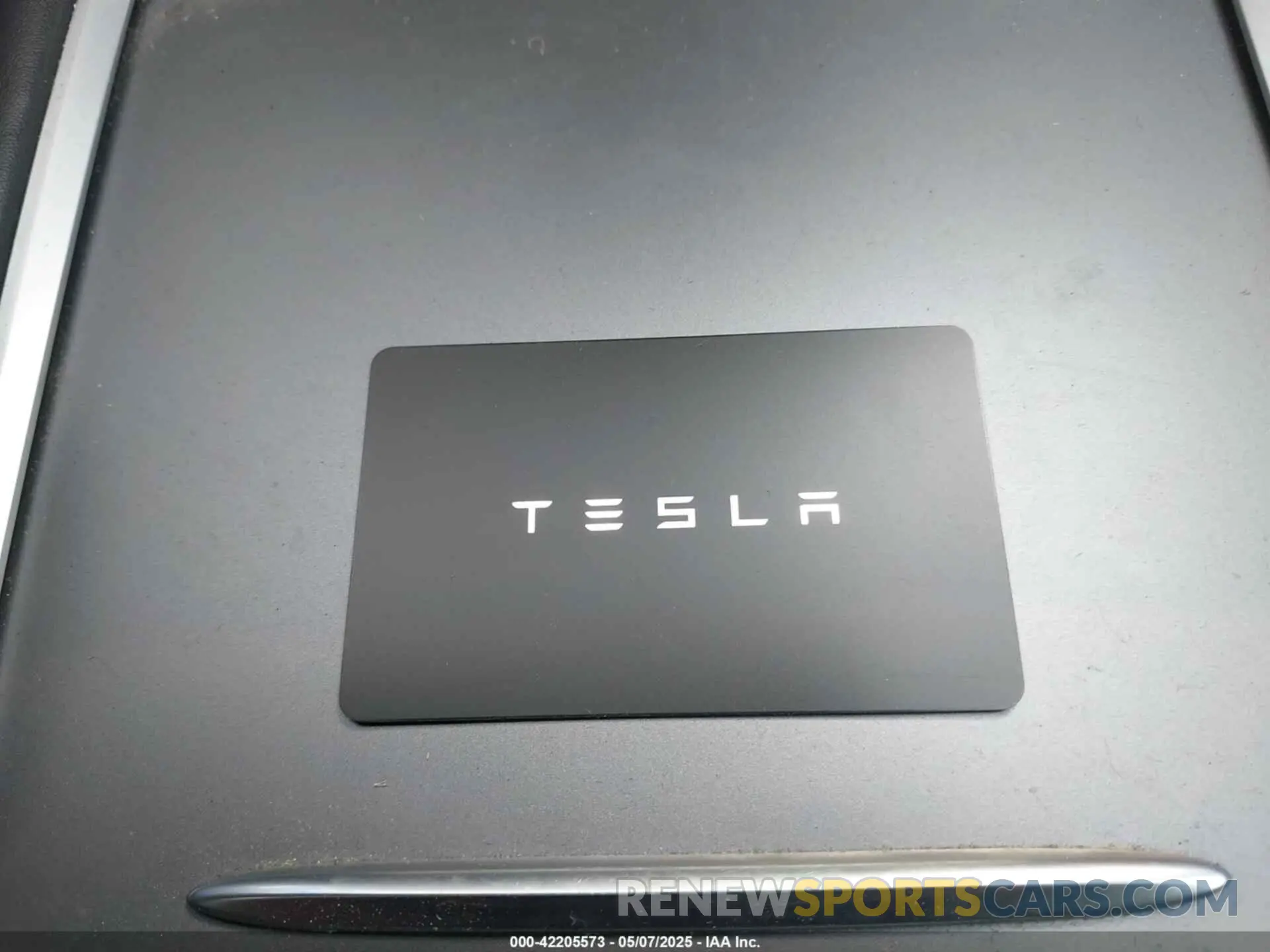 11 Photograph of a damaged car 7SAYGDEE0PA183891 TESLA MODEL Y 2023