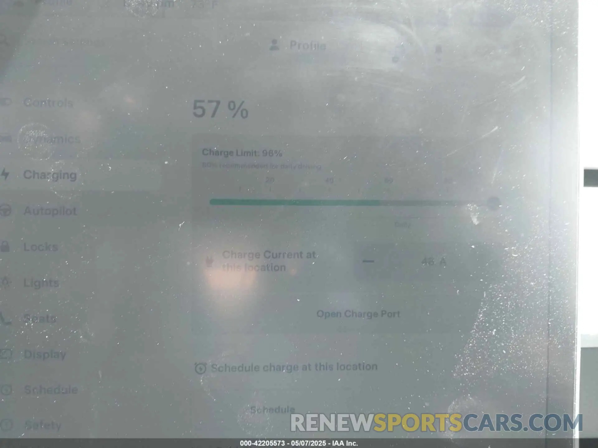 17 Photograph of a damaged car 7SAYGDEE0PA183891 TESLA MODEL Y 2023