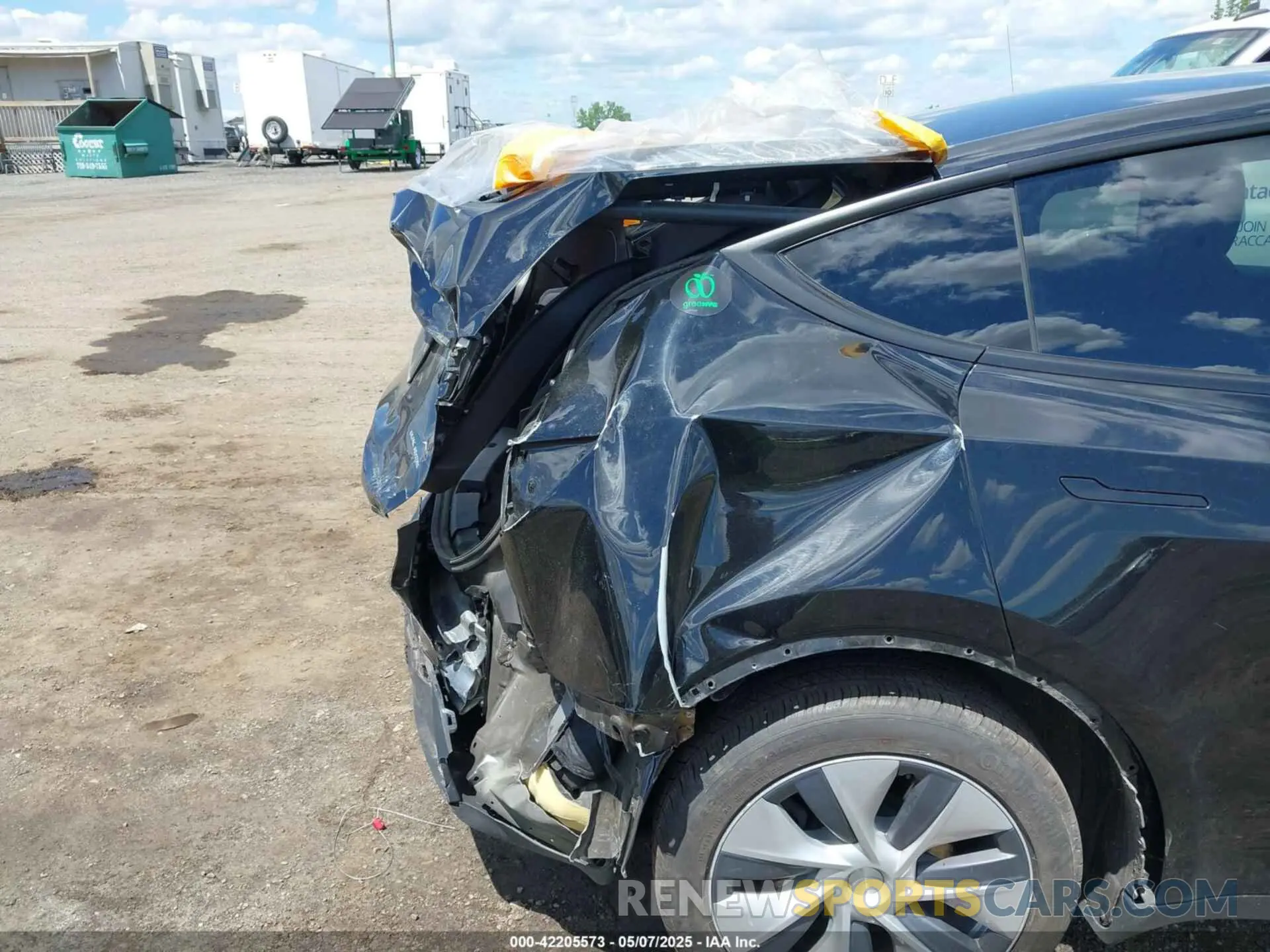 22 Photograph of a damaged car 7SAYGDEE0PA183891 TESLA MODEL Y 2023