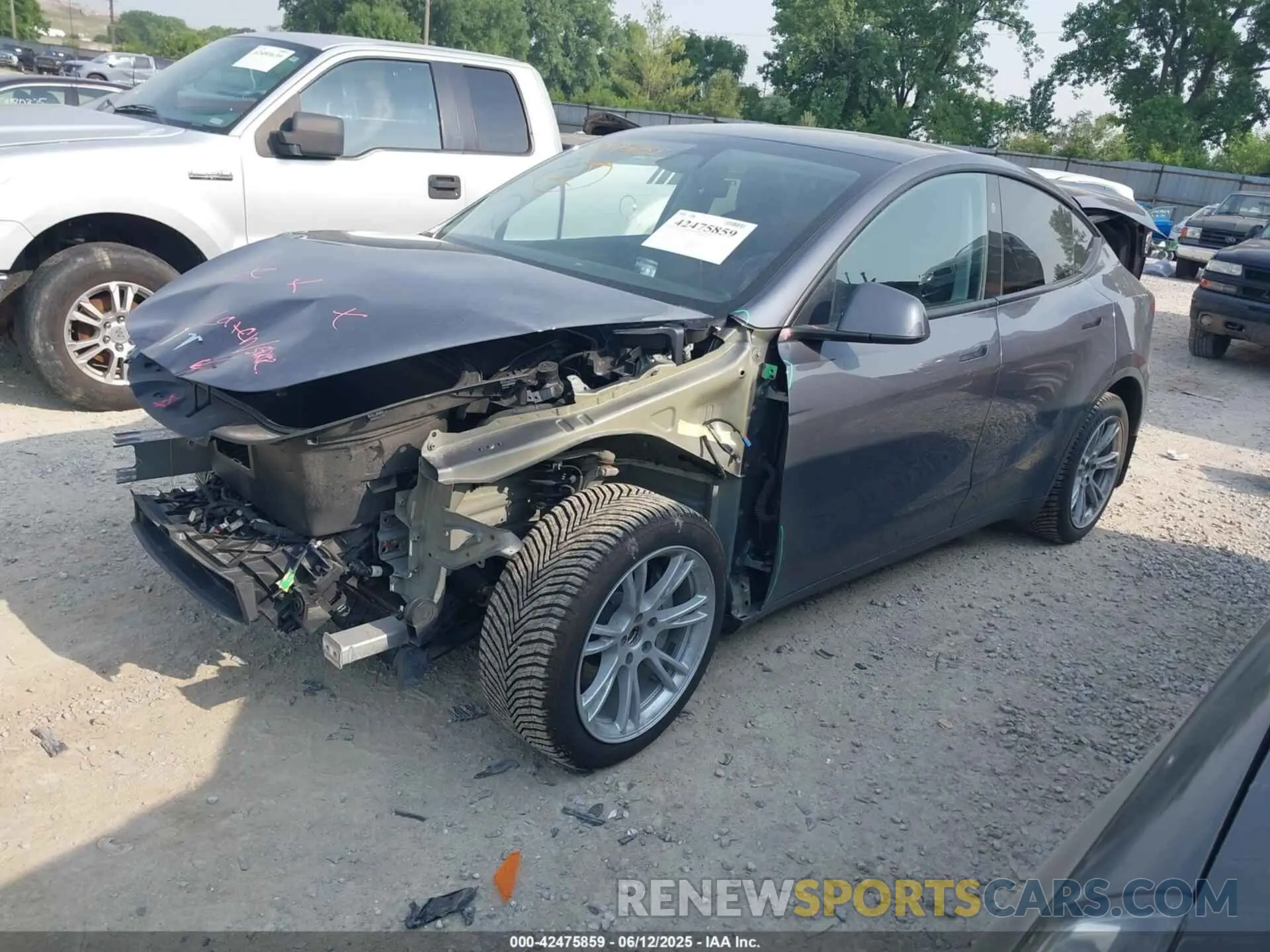 2 Photograph of a damaged car 7SAYGDEE0PA188508 TESLA MODEL Y 2023
