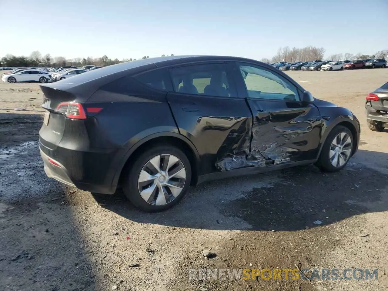 3 Photograph of a damaged car 7SAYGDEE0PF635549 TESLA MODEL Y 2023
