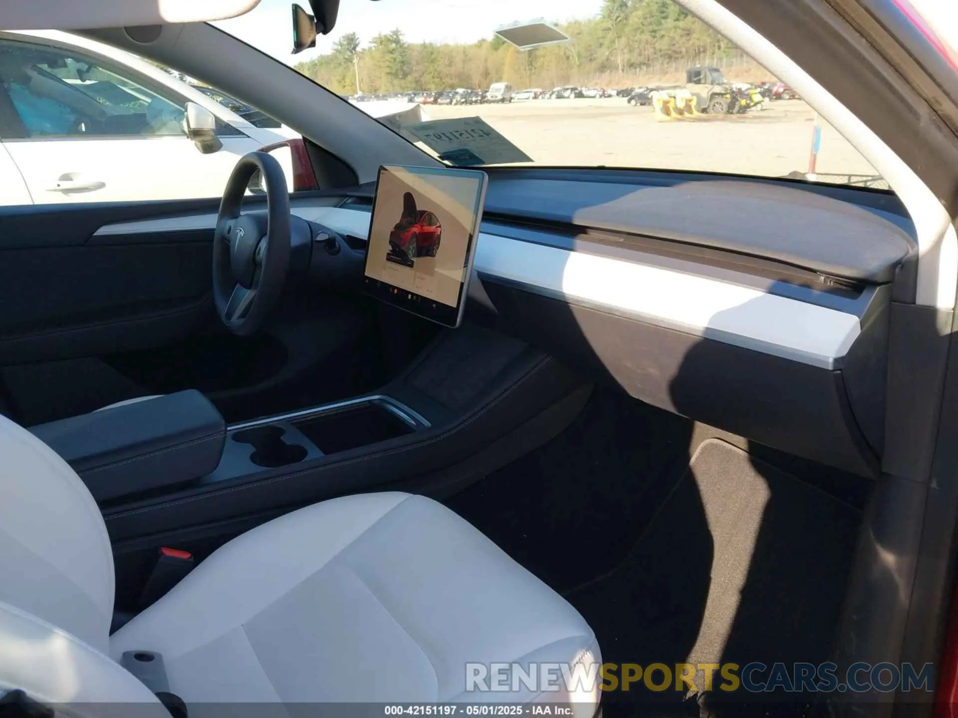 5 Фотография поврежденного автомобиля 7SAYGDEE0PF638869 TESLA MODEL Y 2023