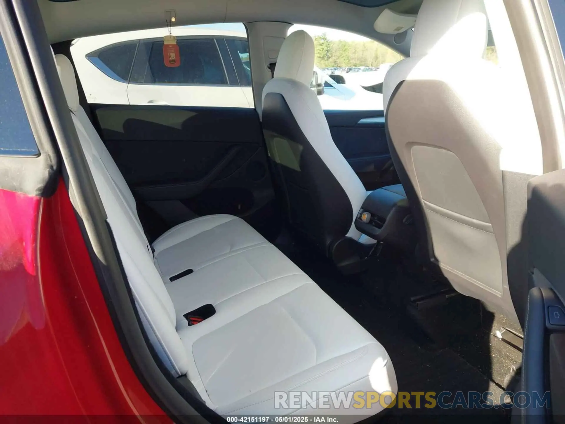 8 Фотография поврежденного автомобиля 7SAYGDEE0PF638869 TESLA MODEL Y 2023