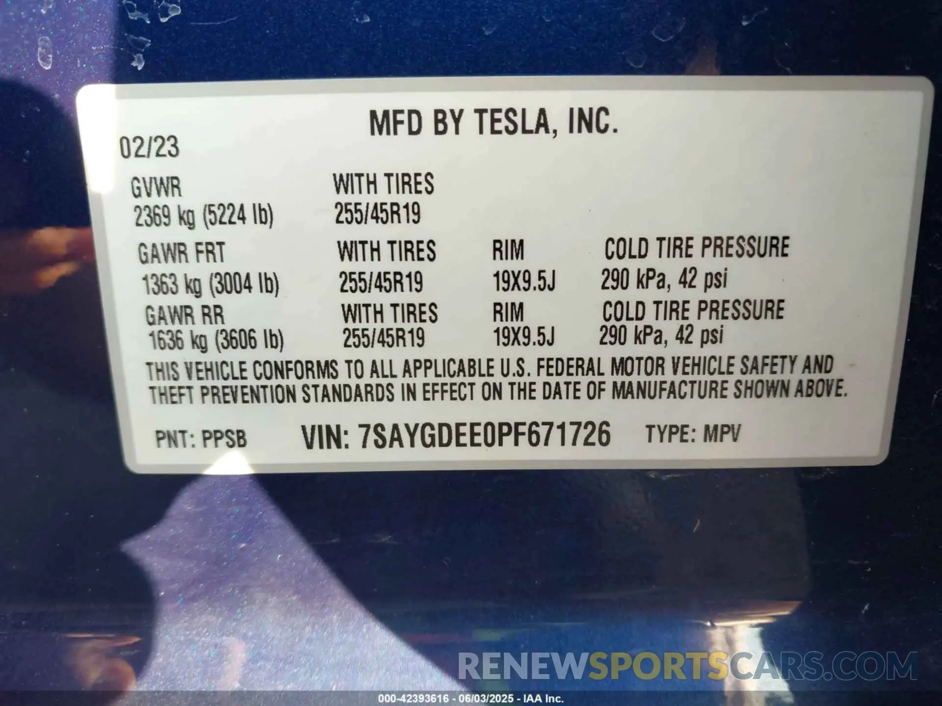 9 Photograph of a damaged car 7SAYGDEE0PF671726 TESLA MODEL Y 2023