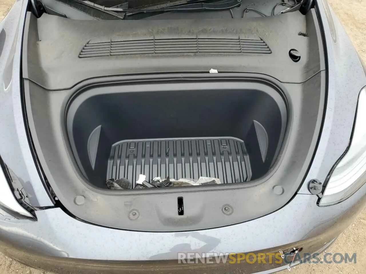 11 Photograph of a damaged car 7SAYGDEE0PF742746 TESLA MODEL Y 2023