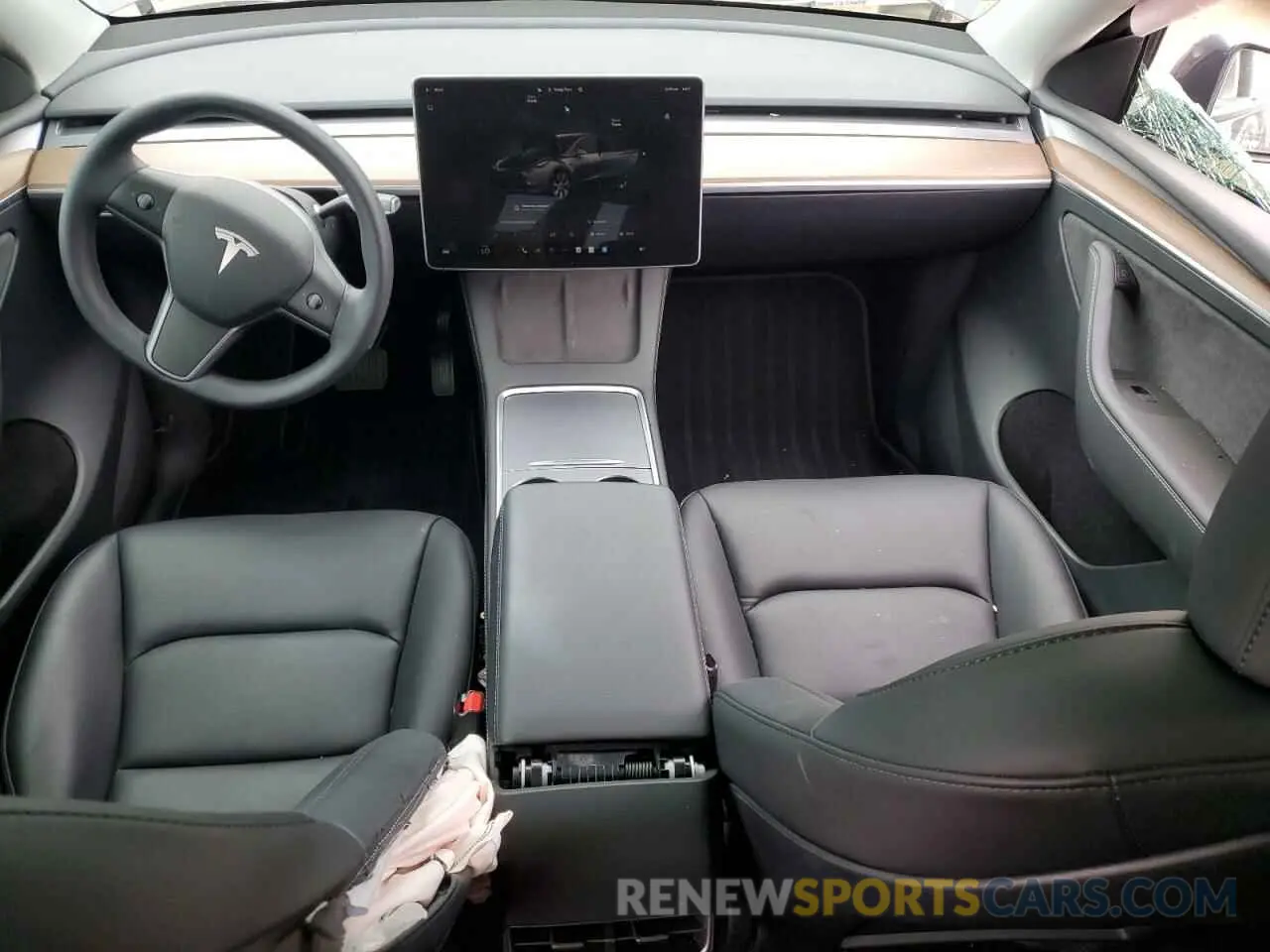 8 Photograph of a damaged car 7SAYGDEE0PF742746 TESLA MODEL Y 2023
