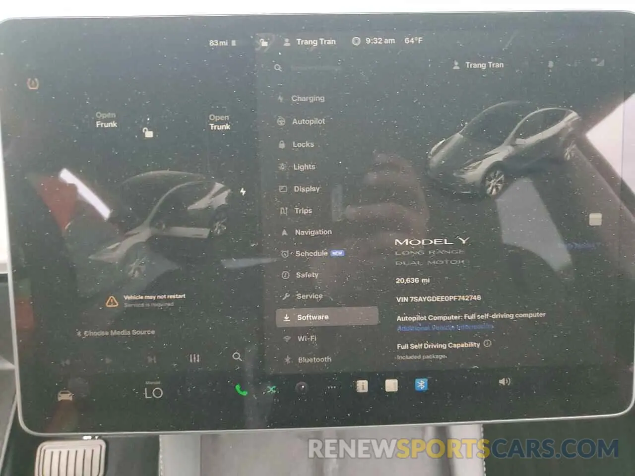 9 Photograph of a damaged car 7SAYGDEE0PF742746 TESLA MODEL Y 2023