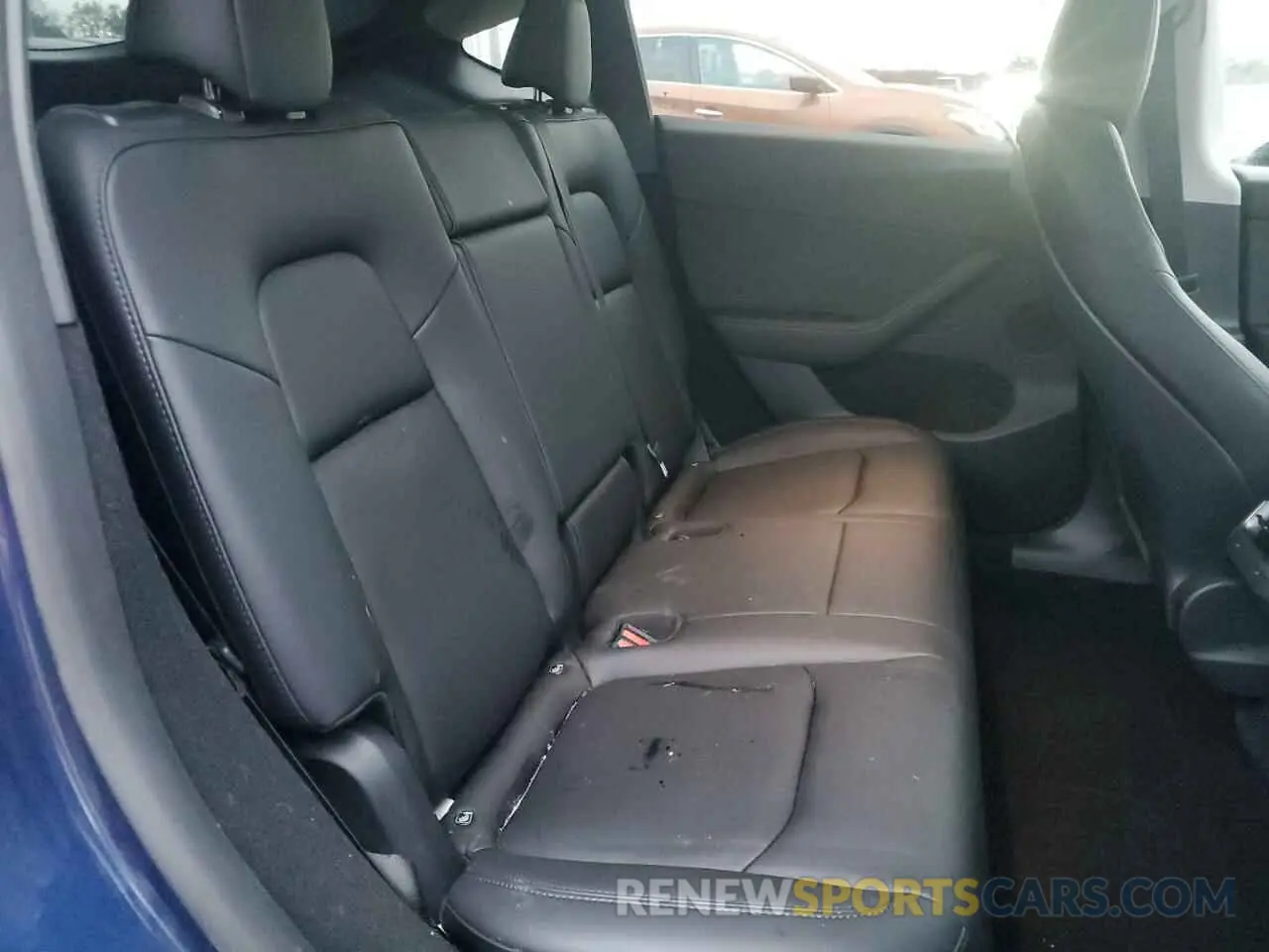 10 Photograph of a damaged car 7SAYGDEE0PF790800 TESLA MODEL Y 2023