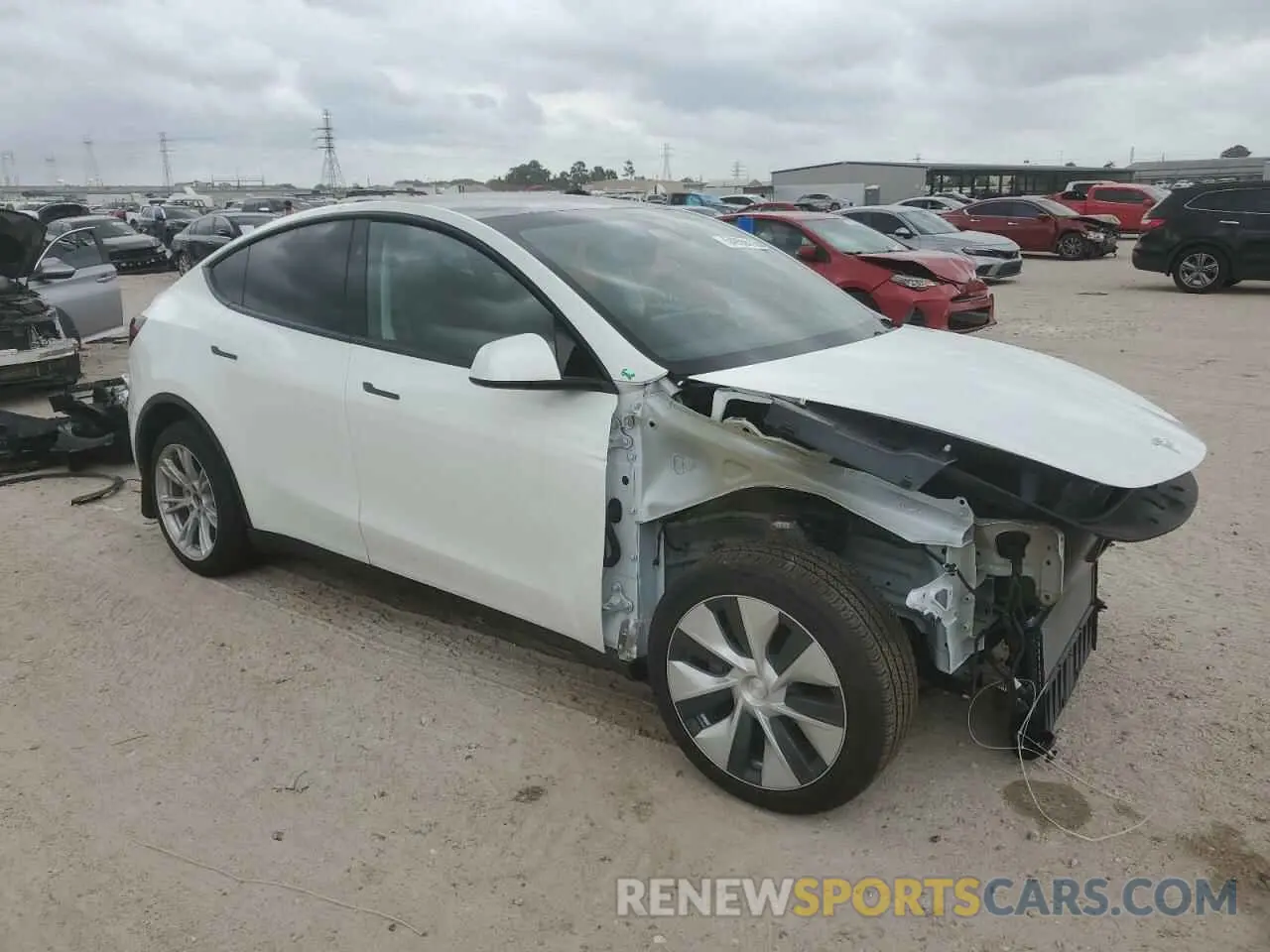 4 Photograph of a damaged car 7SAYGDEE0PF802511 TESLA MODEL Y 2023