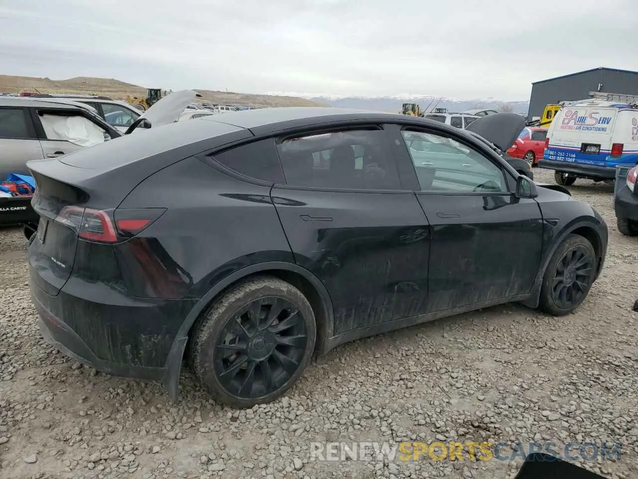 3 Photograph of a damaged car 7SAYGDEE0PF829417 TESLA MODEL Y 2023
