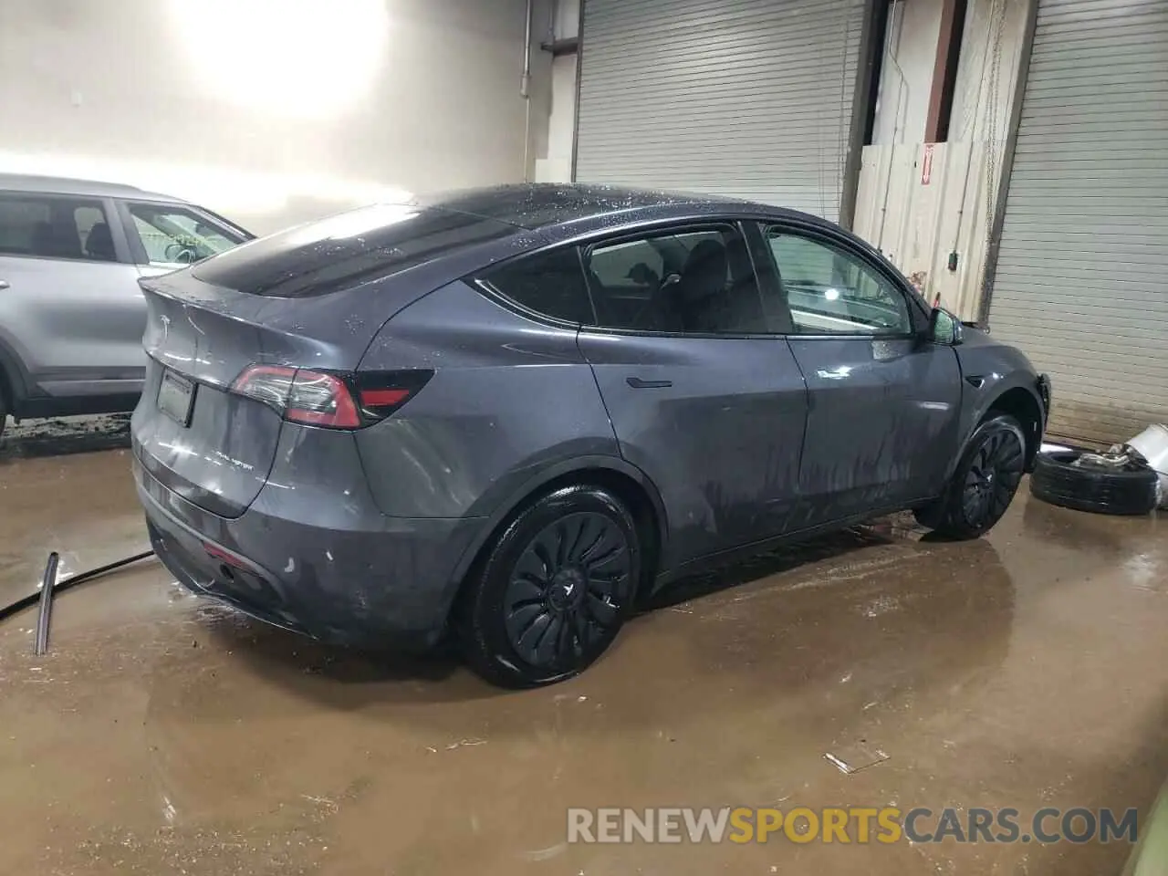 3 Фотография поврежденного автомобиля 7SAYGDEE0PF861882 TESLA MODEL Y 2023