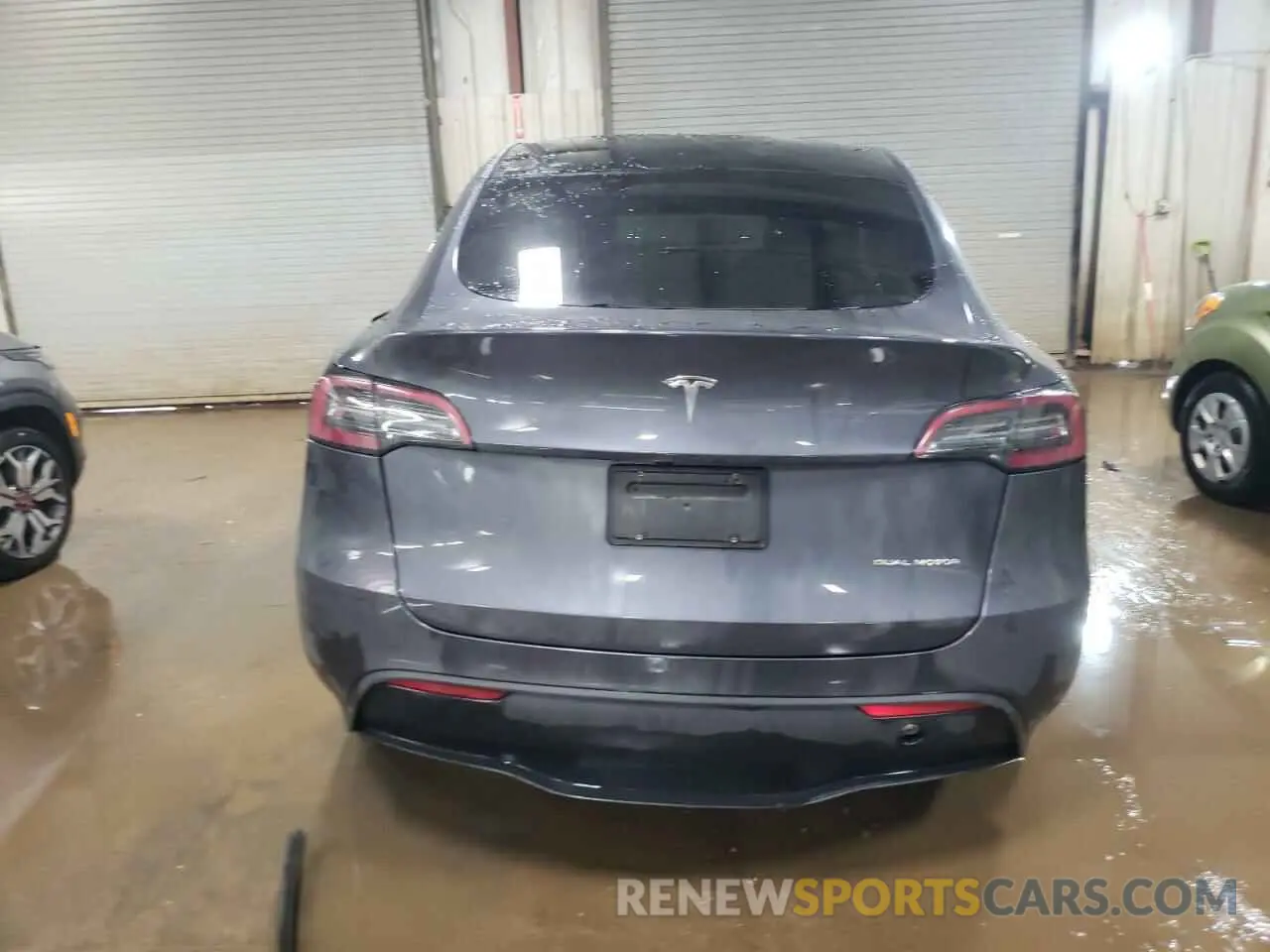 6 Фотография поврежденного автомобиля 7SAYGDEE0PF861882 TESLA MODEL Y 2023