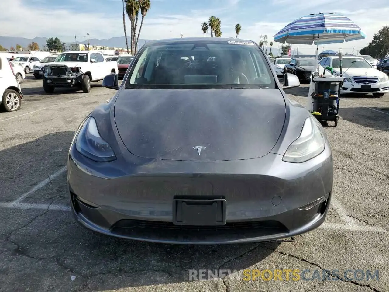 5 Фотография поврежденного автомобиля 7SAYGDEE0PF899743 TESLA MODEL Y 2023