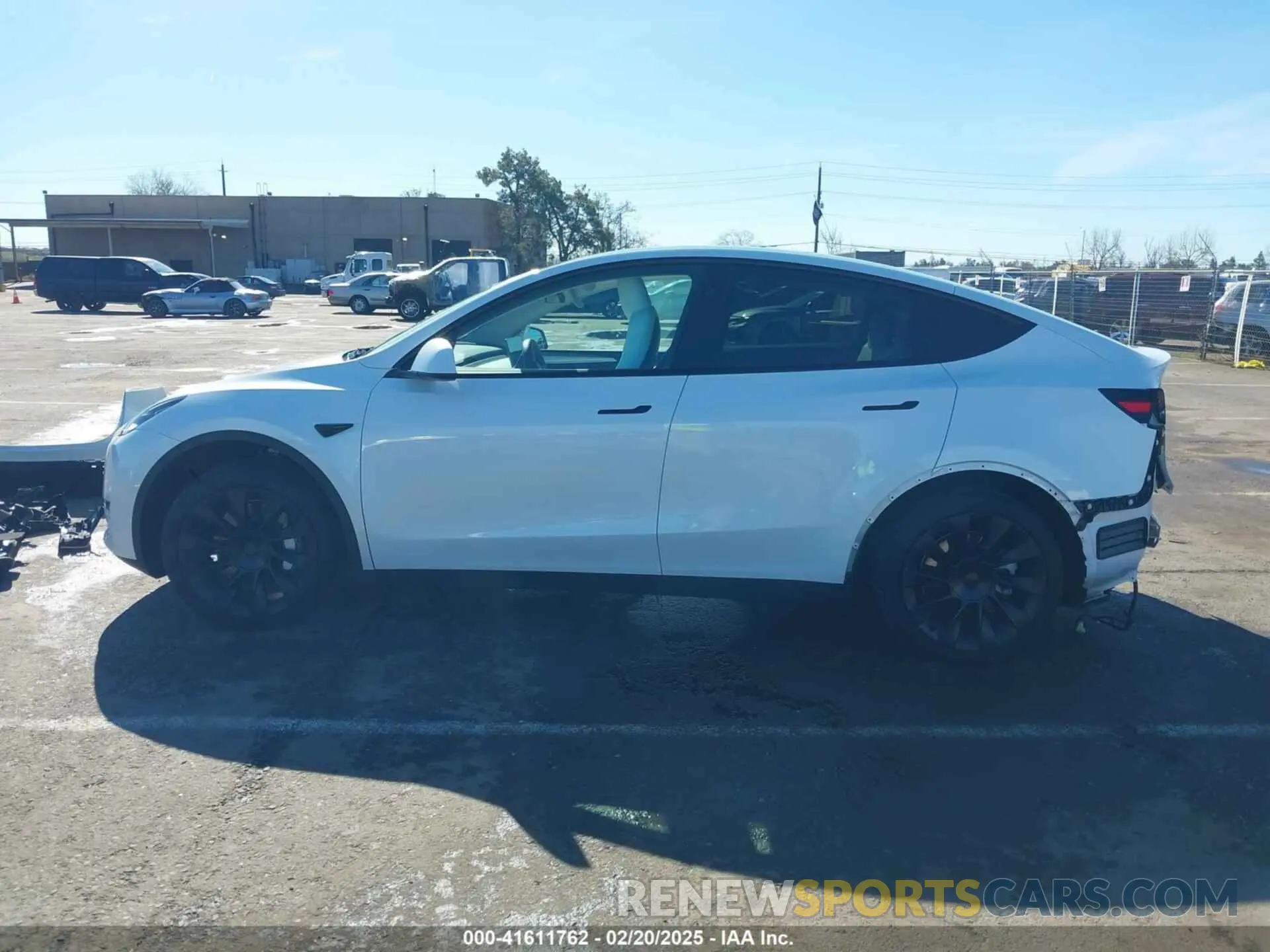 14 Фотография поврежденного автомобиля 7SAYGDEE0PF945202 TESLA MODEL Y 2023