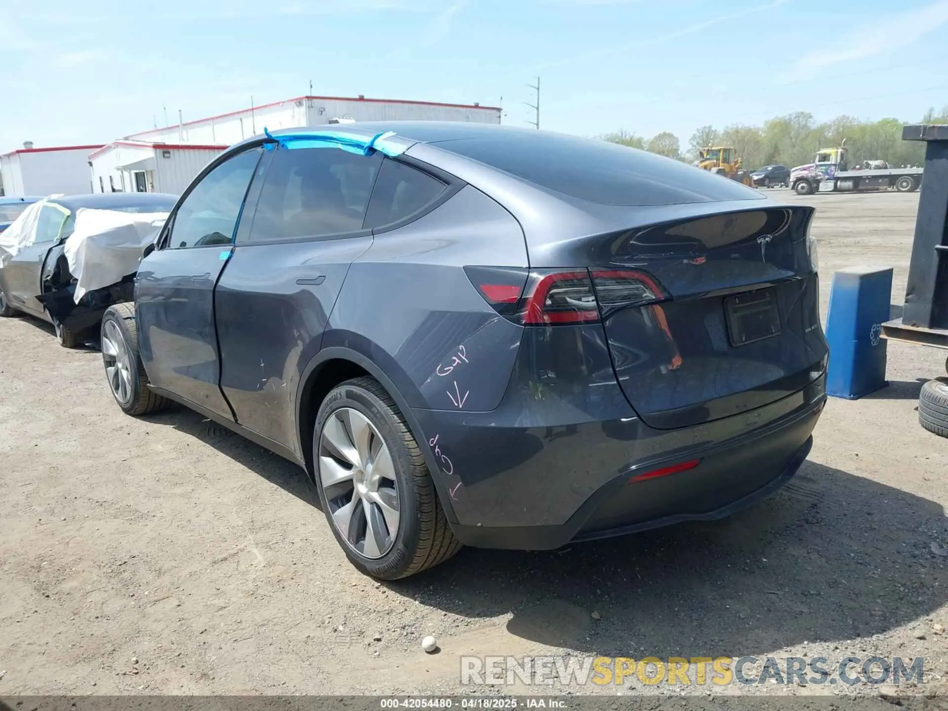 3 Фотография поврежденного автомобиля 7SAYGDEE0PF977874 TESLA MODEL Y 2023