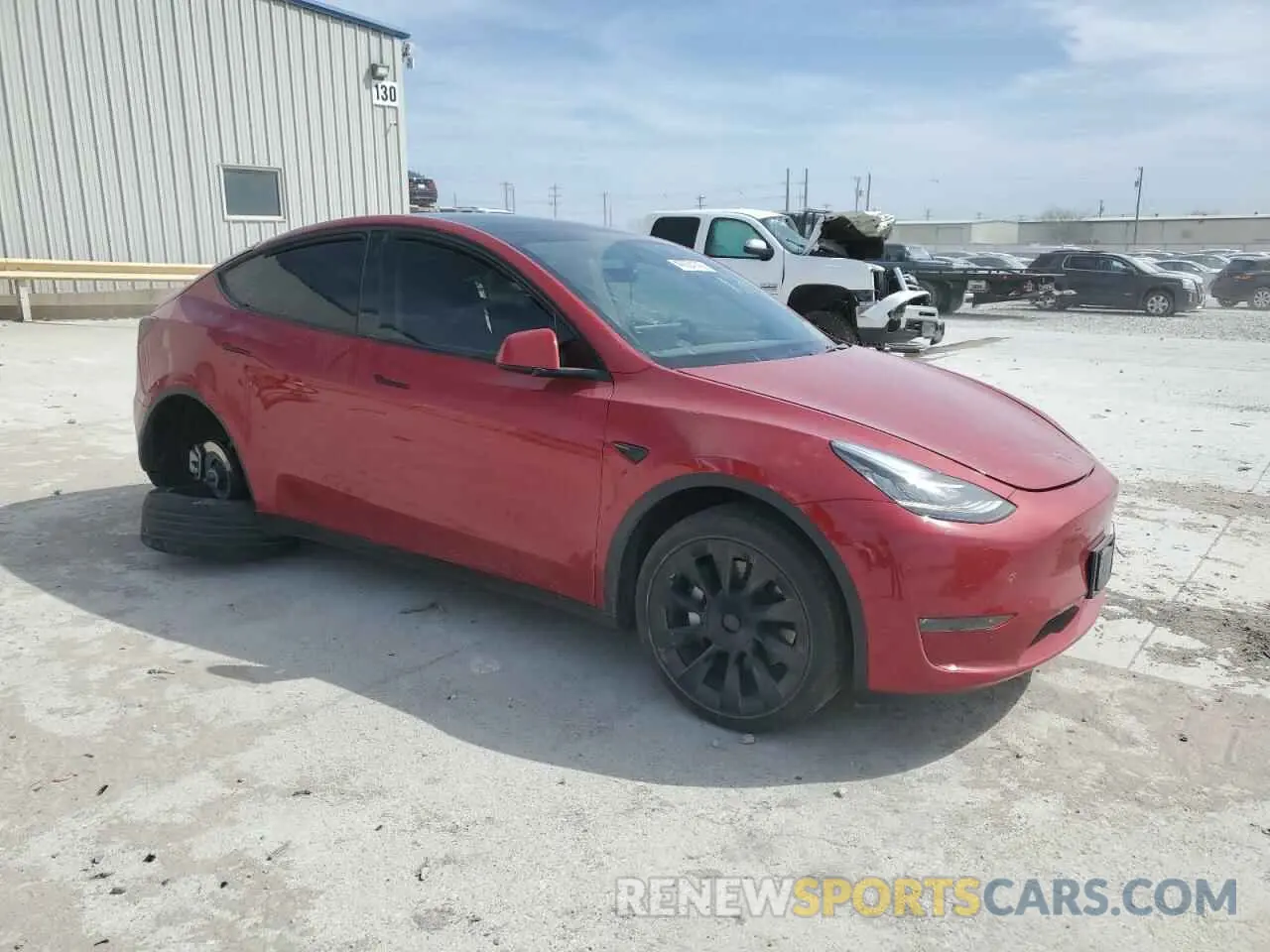 4 Photograph of a damaged car 7SAYGDEE1PA024698 TESLA MODEL Y 2023