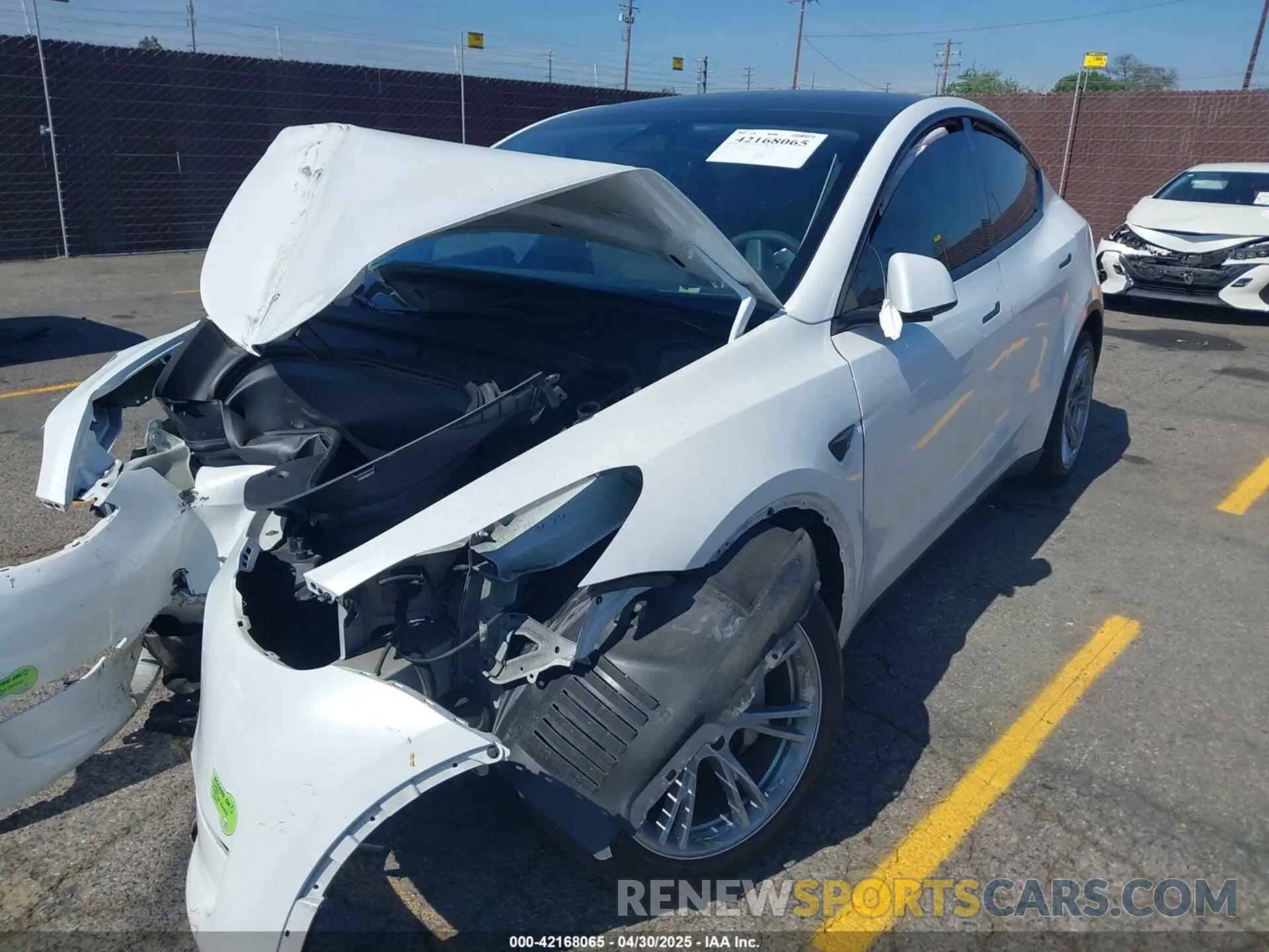 2 Photograph of a damaged car 7SAYGDEE1PA034664 TESLA MODEL Y 2023
