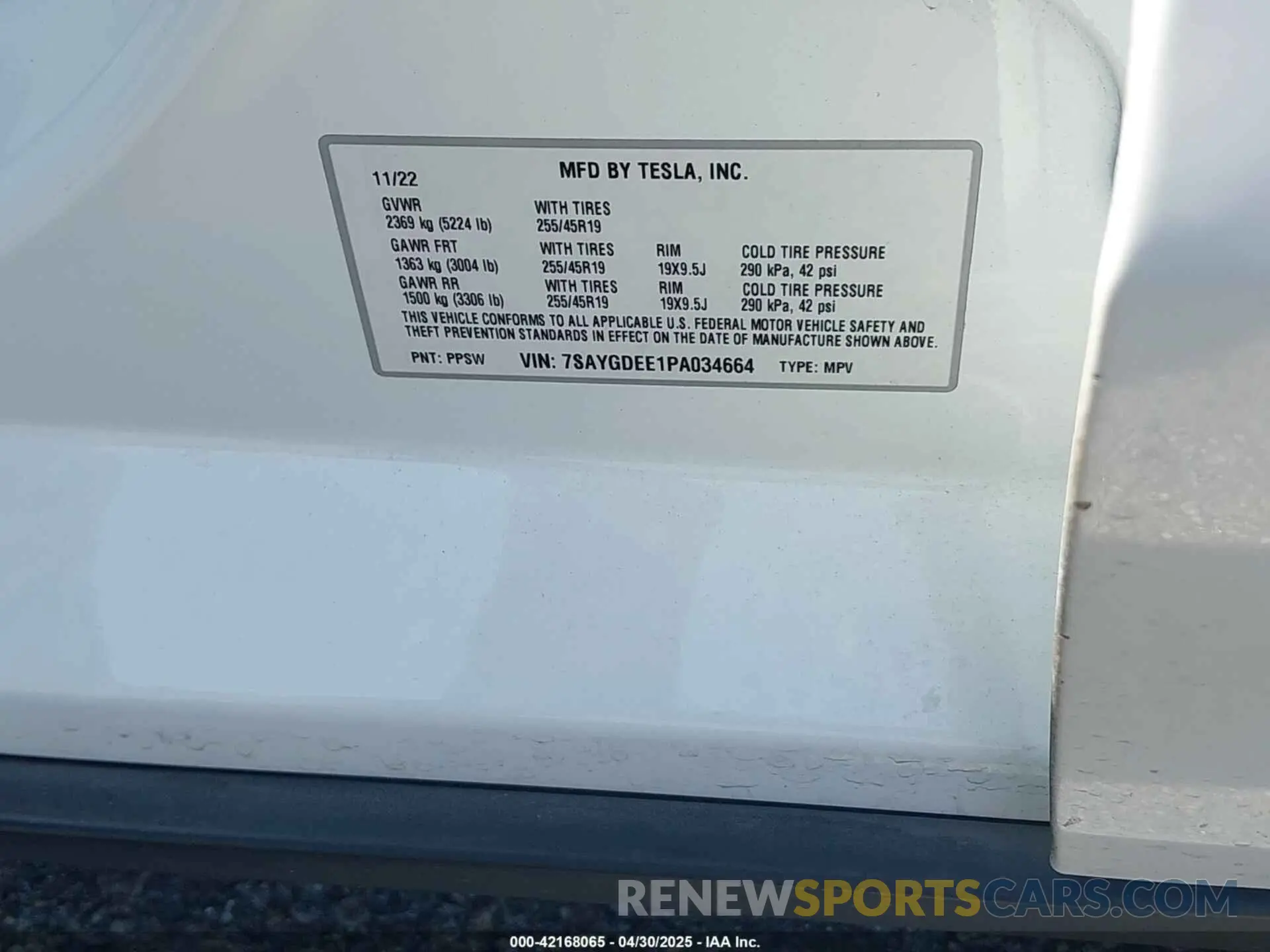 9 Photograph of a damaged car 7SAYGDEE1PA034664 TESLA MODEL Y 2023