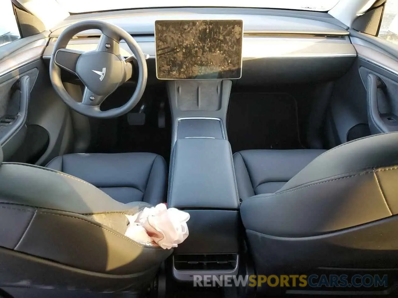 8 Фотография поврежденного автомобиля 7SAYGDEE1PA039069 TESLA MODEL Y 2023