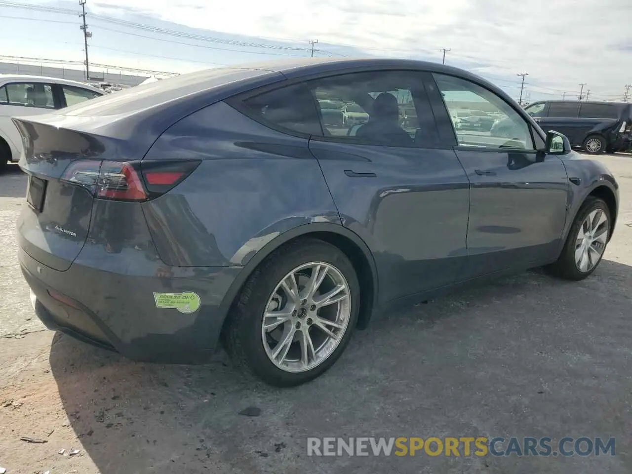 3 Photograph of a damaged car 7SAYGDEE1PA052923 TESLA MODEL Y 2023