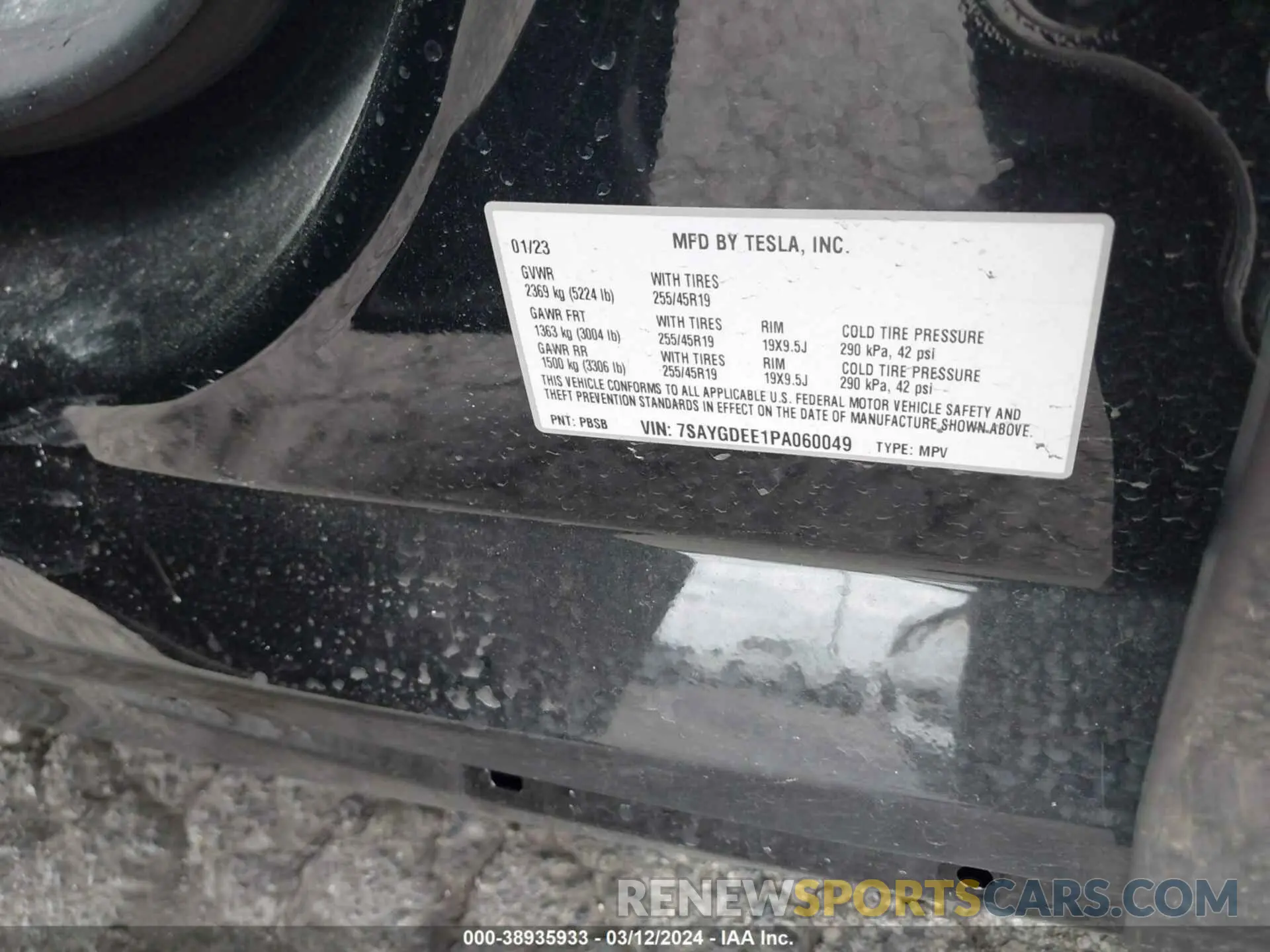 9 Photograph of a damaged car 7SAYGDEE1PA060049 TESLA MODEL Y 2023